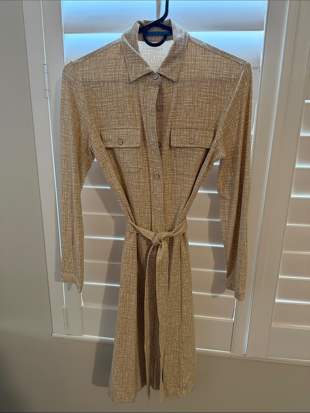 J. McLaughlin Beige Textured Shirt Jacket with Tie Waist